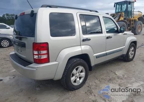 2009 Jeep Liberty Sport from USA, damaged, VIN 1J8GN28K79W524265